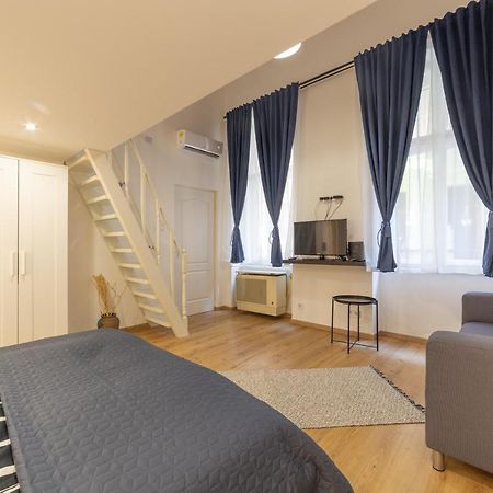 Lovely 1 Bedroom Flat With Central Location Budapest Exterior photo