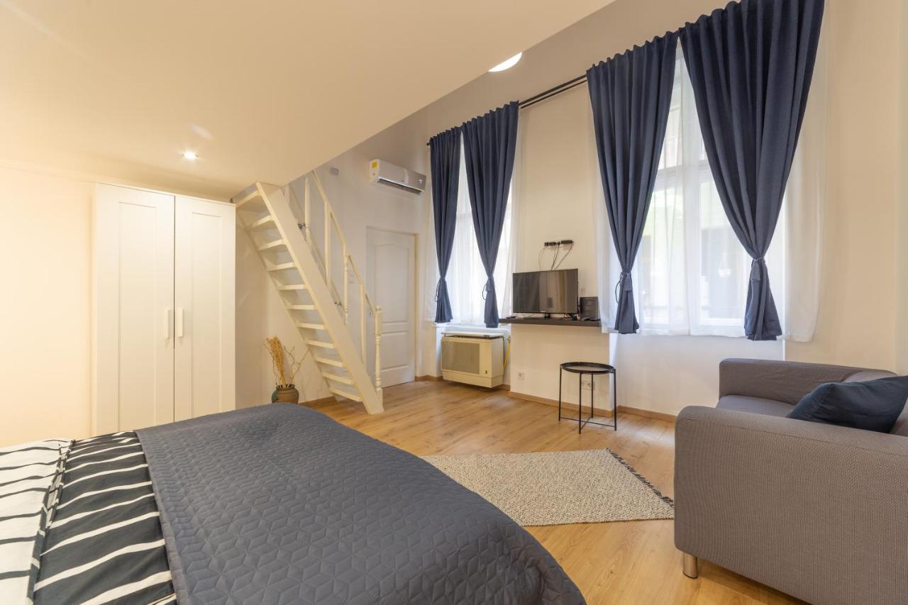 Lovely 1 Bedroom Flat With Central Location Budapest Exterior photo